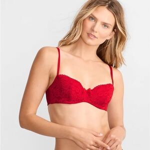 NWT b.temptd by Wacoal Ciao Bella Balconette Bra, Red, Size 32D
